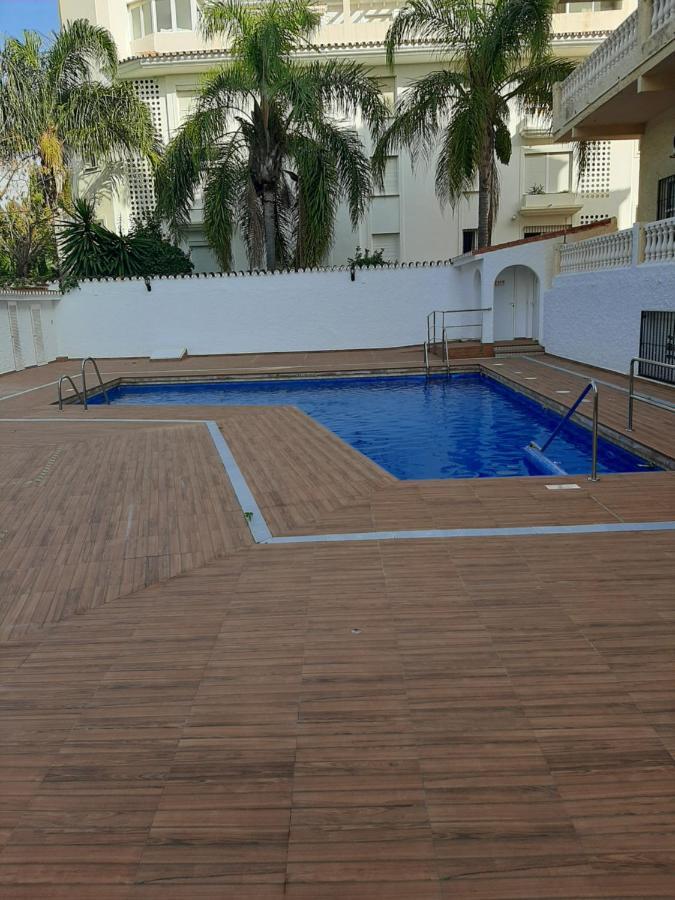 San Antonio Carihuela Aptos. Sun & Beach Торремолинос Экстерьер фото