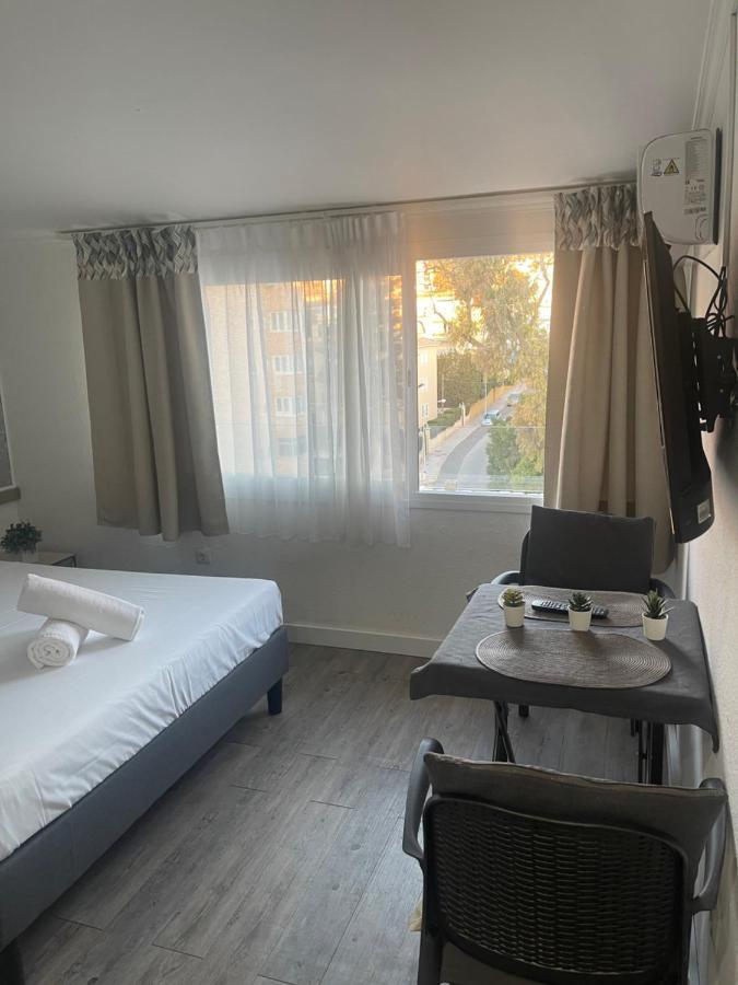 San Antonio Carihuela Aptos. Sun & Beach Торремолинос Экстерьер фото